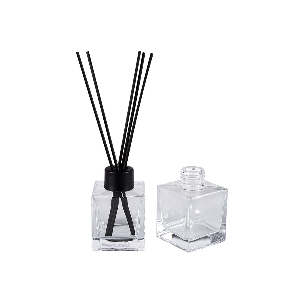 HJ-0309# Firkantet glass aromaterapiflaske 24MM matt svart plasthette Aluminiumhette Fiberklistremerke